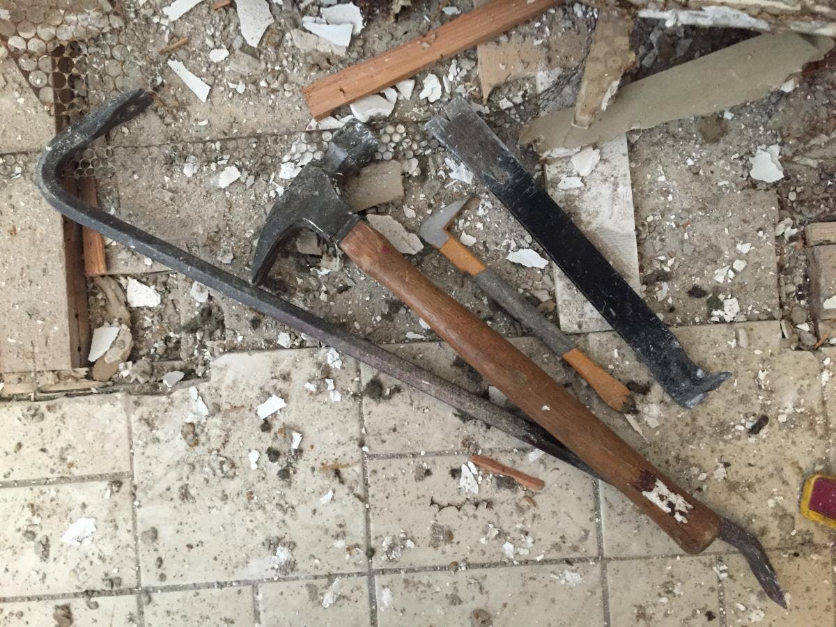 66fd81ff1e06e51857a3e49d Demolitiontools