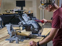 Skilsaw Miter Saw17 650x488 Skilsaw Miter Saw17 650x488
