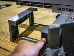 Skilsaw Miter Saw12 650x488 Skilsaw Miter Saw12 650x488