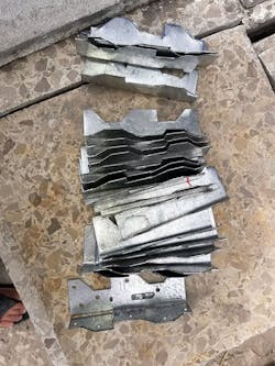 Ecuador Made Framing Clips Ecuador Made Framing Clips