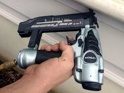 Pneumatic Vs Cordless Nailers: What's the Best Choice? Pneumatic Vs Cordless Nailers: What's the Best Choice?