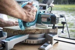 Makita LS0815F Compact Miter Saw Best Cutting Feel Makita LS0815F Compact Miter Saw Best Cutting Feel