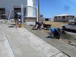 24%20 %20 Finishing%20granito%20in%20alternating%20strips 24%20 %20 Finishing%20granito%20in%20alternating%20strips